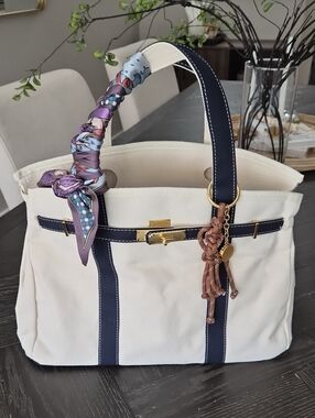 NWOT Velantra "Boatkin" Tote